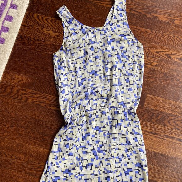 BCBG MaxAzriaTank Dress with Zipper - Picture 4 of 5